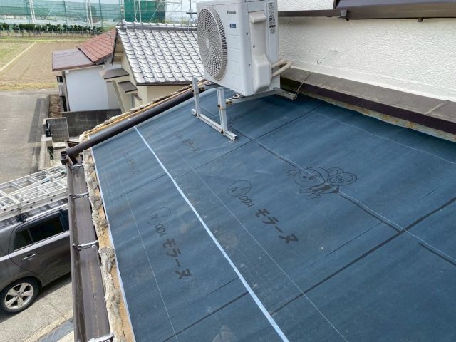姫路市で防水紙の敷設